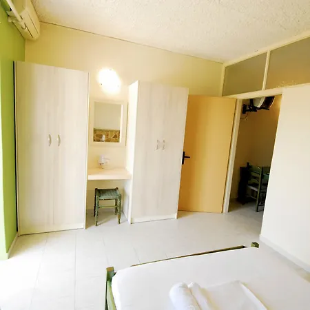 Hotel Vanessa Kalamákion