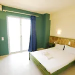 Vanessa Hotel