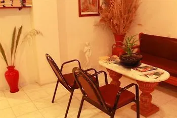 Vanessa Hotel