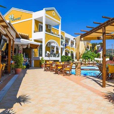 Vanessa Hotel 2*