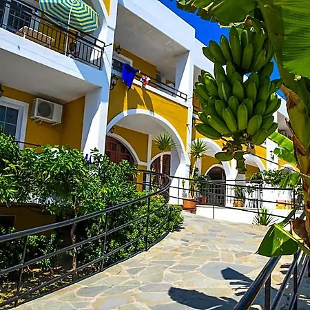 Vanessa Hotel