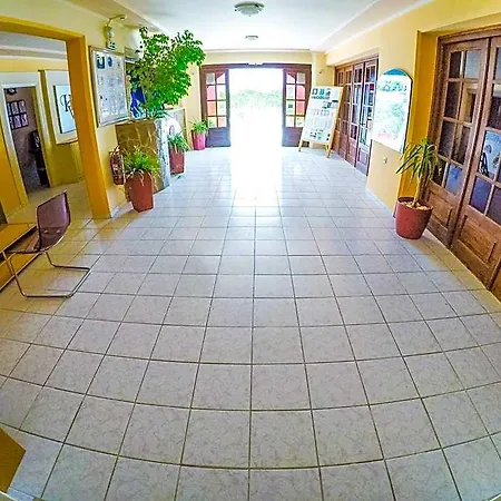 Vanessa Hotel