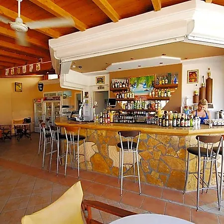 Vanessa Hotel 2*