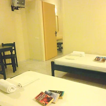 Vanessa Hotel Kalamákion