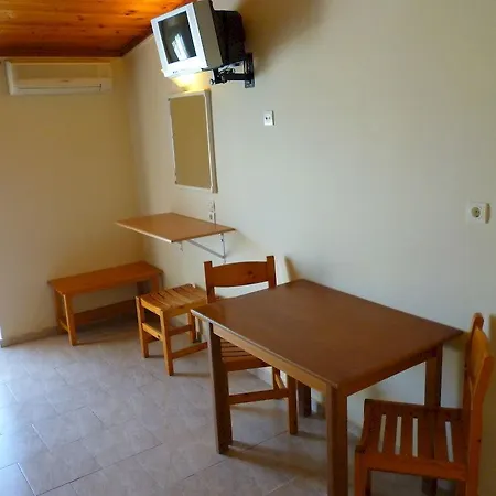 Vanessa Hotel