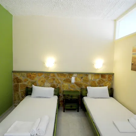 Vanessa Hotel 2*