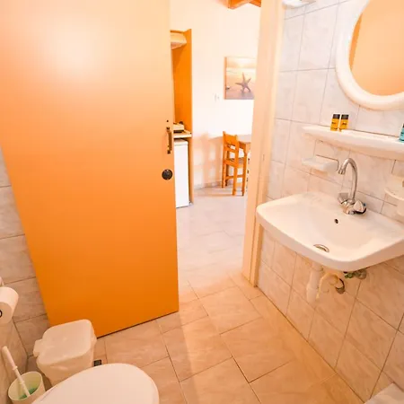 바네사 호텔 Kalamákion